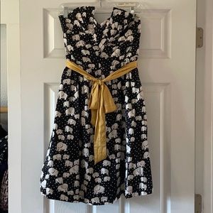 Strapless elephant-print dress